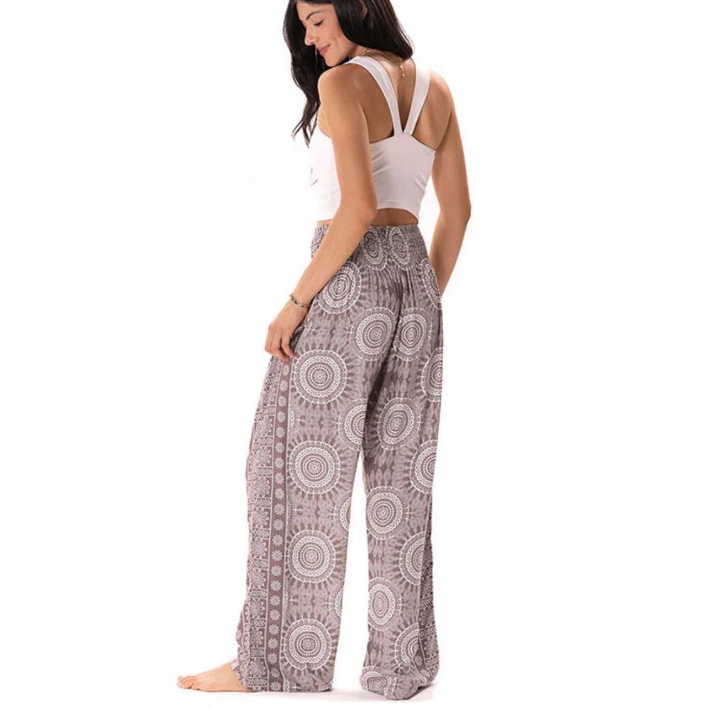 Lotus and Luna - Nosara Printed Wide Leg Pants - Picture 4 of 5